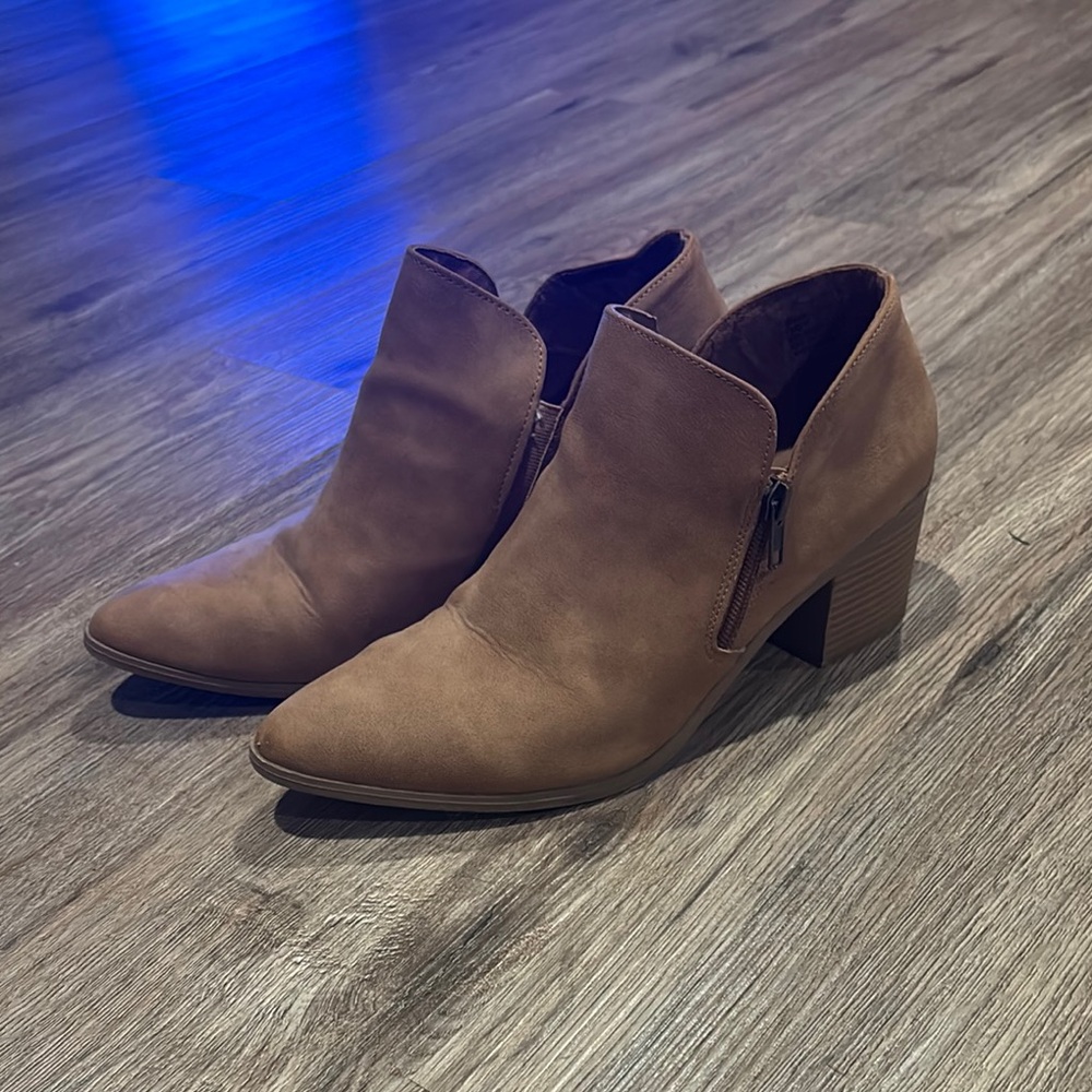 Me Too Tan Ankle Booties with Stacked Heel